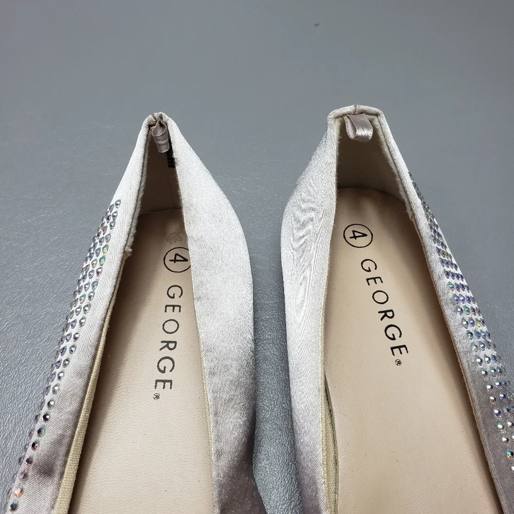 George girls light pink embellished slip on shoes big girls size 4